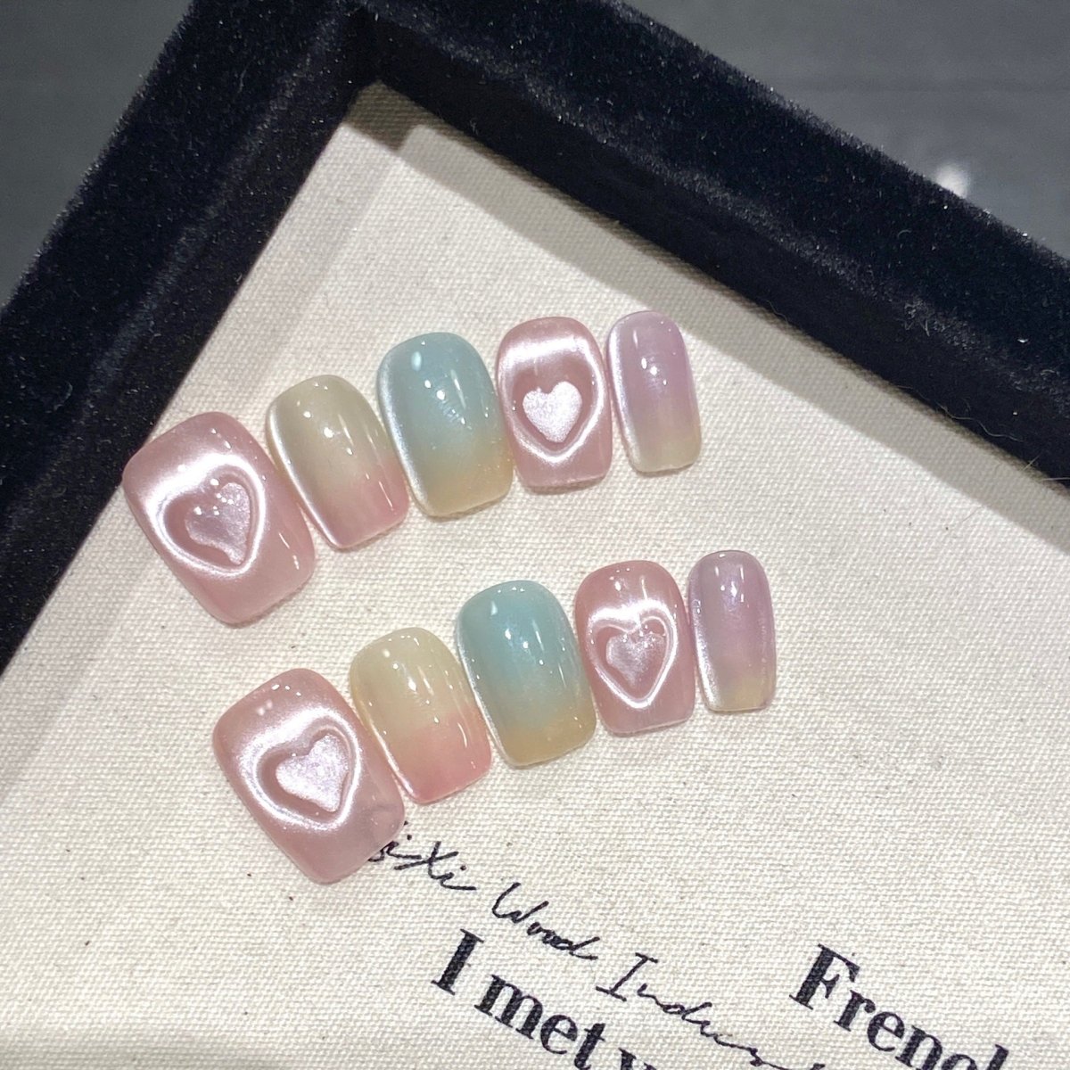 Dreamy Gradient Heart Press - On Nails - CELESTI NAILS